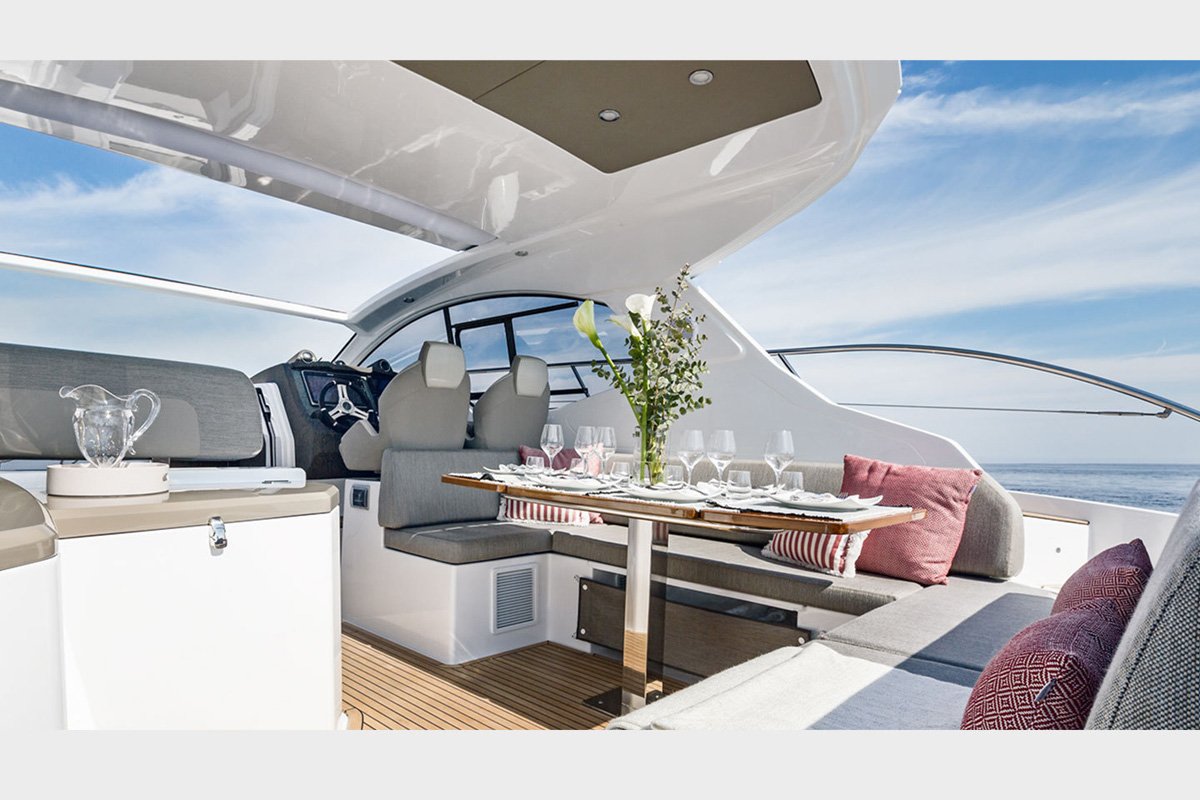 43 Azimut